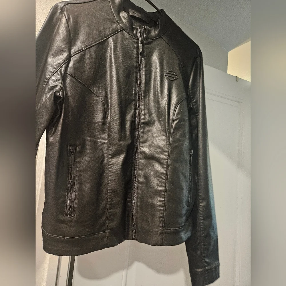 Harley Davidson Jacket - Picture 1 of 4